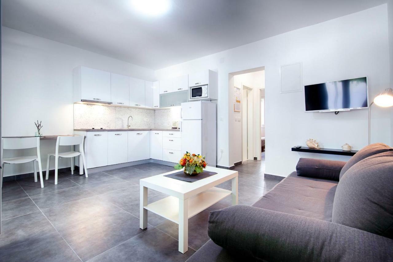 Apartmani Dule Komiža Kültér fotó