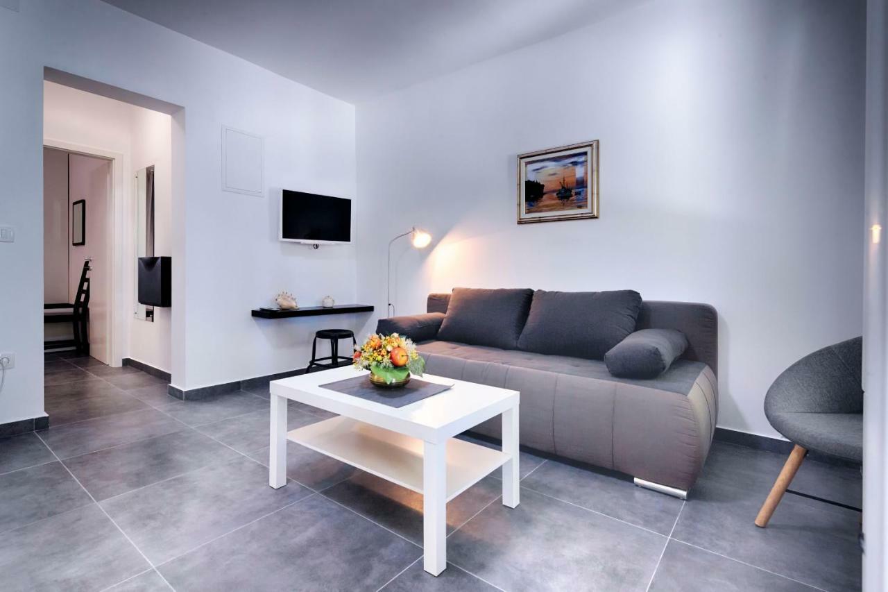 Apartmani Dule Komiža Kültér fotó